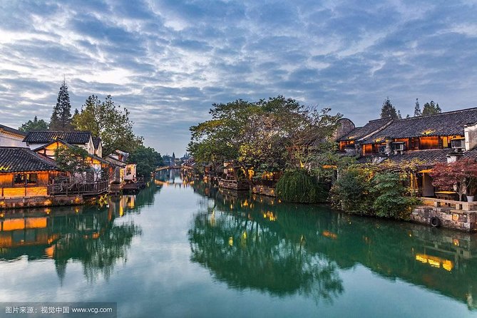 Wuzhen Water Town Private Day Tour from Hangzhou - Hotel pickup and the drive from Hangzhou that sets the rhythm