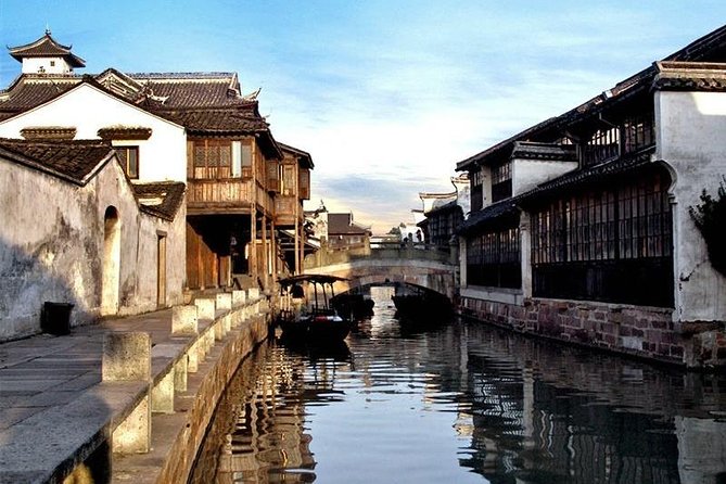 Wuzhen Water Town Private Day Tour from Hangzhou - Sanbai Wine Workshop and Song Dynasty Wuzhen industry