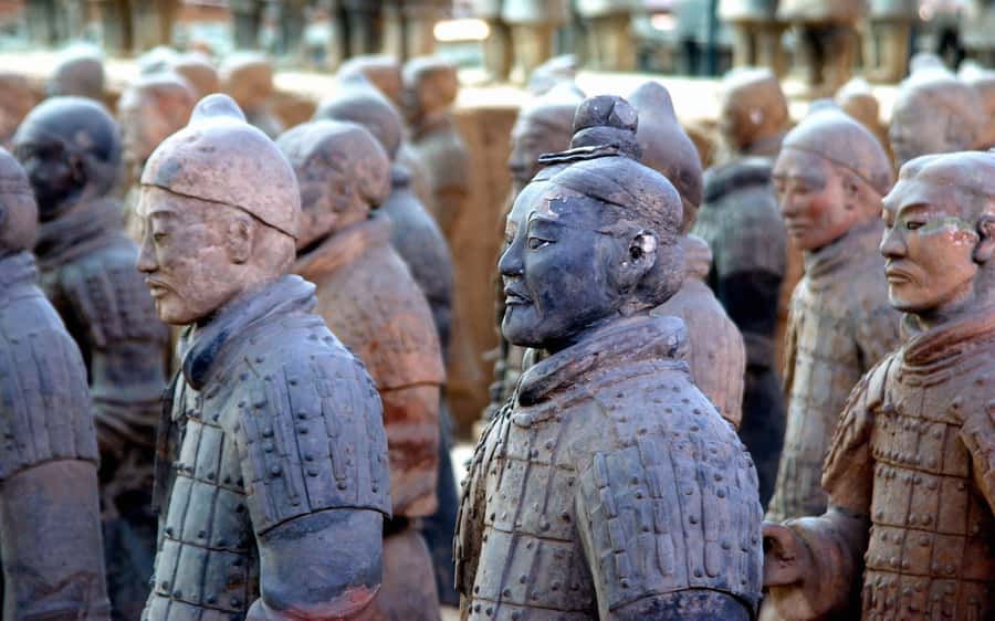 Xi'an: English-Guided Terracotta Army Small Group Tour - Group size and guides: what you gain with a max of 12