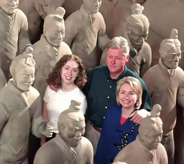 Xi'an: Exclusive Terracotta Army Tour & Local Family Lunch - Getting There Smoothly: Hotel Pickup and Early-Start Reality