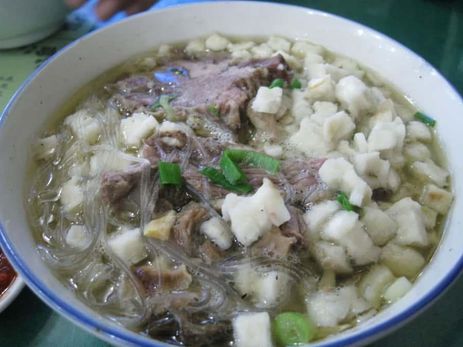 Xi'an: Gourmet & Street Food Tour - The Lucy Factor: Why the Guide Matters More Than the Menu