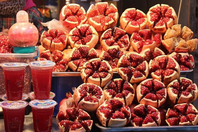 Xi'an Gourmet Walking Tour at Night - Why this night walk starts at the Bell Tower