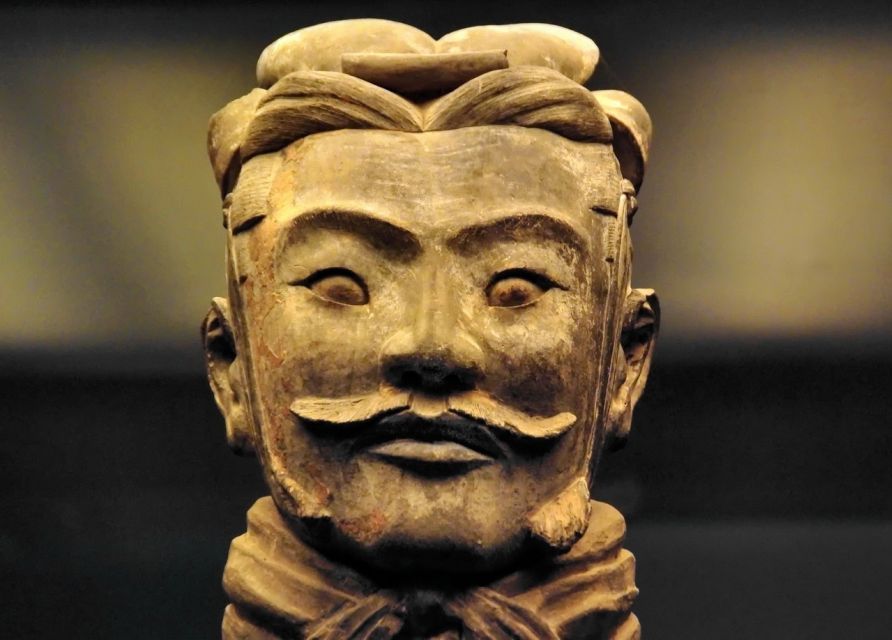 Xi'an: Guided Day Tour to Huaqing Palace & Terracotta Army - Huaqing Palace and Mt. Lishan: Where Emperors Used Scenery Like Theater