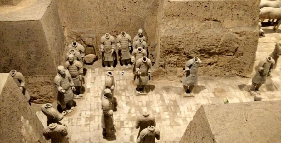 Xi'an: Half-Day Terracotta Warriors & Horses Museum Tour - The potential downside: extra stops and mismatched timing