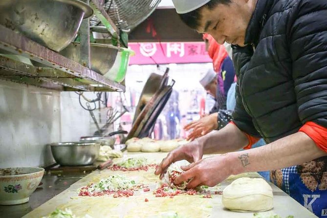 Xi'an Morning Food & Market Tour by TukTuk - Where You Meet: Near the City Wall, Easy Start