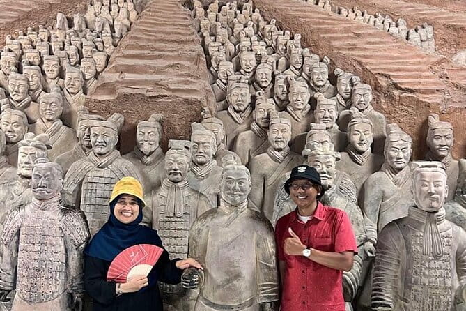 Xi'an Morning Terracotta Army Tour with Local Lunch - Entering the Qin Terra-cotta Warriors Museum: Pit 1, Pit 2, and Pit 3