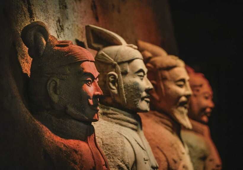 Xi'an: Terracotta Army and Big Wild Goose Pagoda Tour - Lunch in Xian: included, timed, and meant to keep you moving