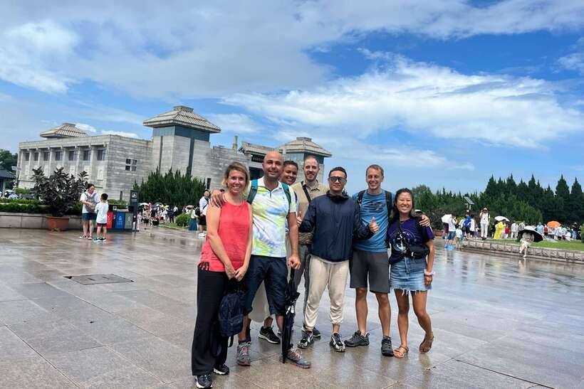 Xi'an: Terracotta Army Museum Group Tour - Who this tour suits best, and who might prefer doing it your way
