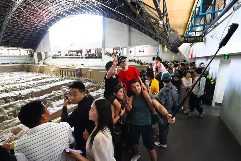Xi'an:Terracotta Army Museum Walking Tour with Entry Tickets - Inside the Museum: How the Main Pits Viewing Becomes Understandable