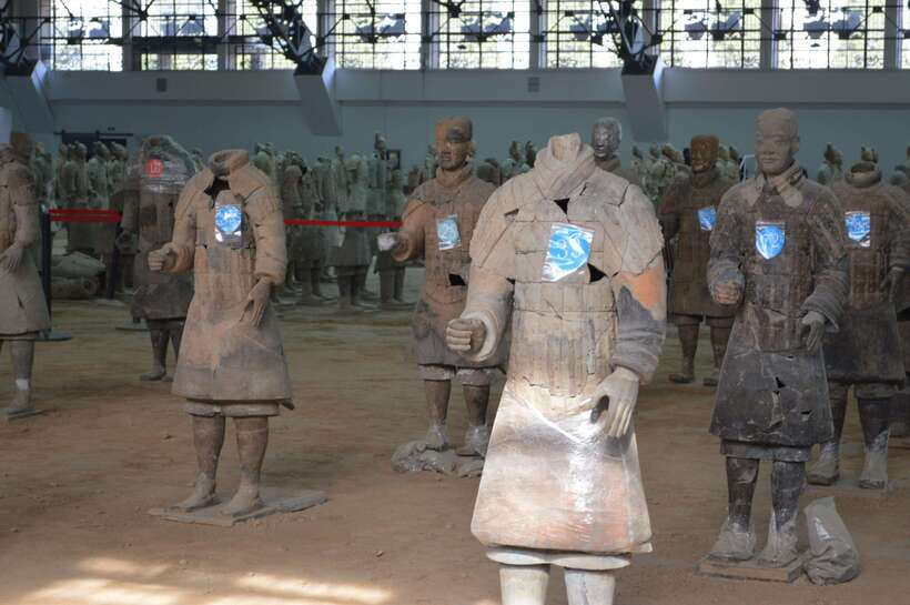 Xi'an: Terracotta Warriors Tour w/Optional Guide or Transfer - Price and Value: How the $30 Entrance Option Works for Different Travelers