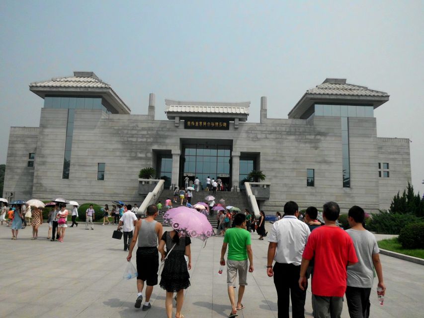 Xian: Guided Terracotta Army Bus Tour or Ticket Only Option - Price and value: is $33 a good deal?