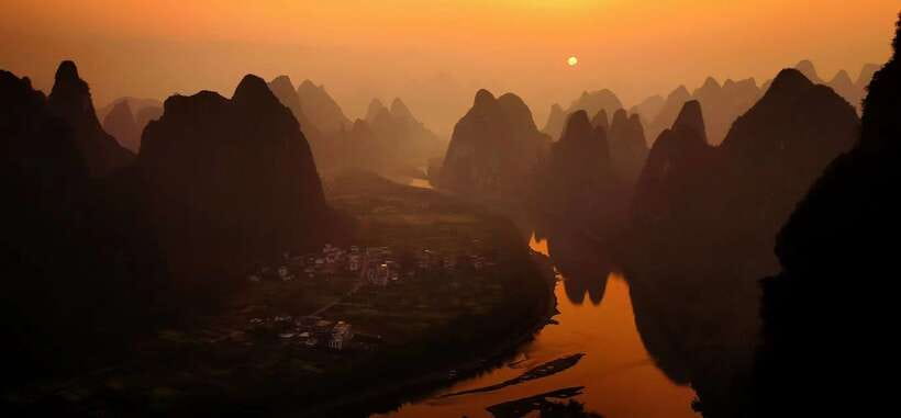 Yangshuo/Guilin: Full- or Half-Day Xianggong Hill Sunrise - Xianggong Mountain Sunrise and the Lijiang River View That Makes It Worth the Early Wake-Up