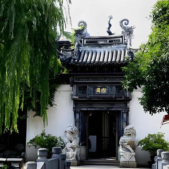 Yu Garden, Old Street, Bund & Zhujiajiao Water Town Bus Tour - Price and Value: What the $60 Covers and Why It Feels Fair