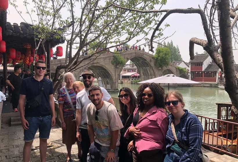 Yu Garden, Old Street, Bund & Zhujiajiao Water Town Bus Tour - Customizable Experiences, Tea Stops, and How to Use Free Time Wisely