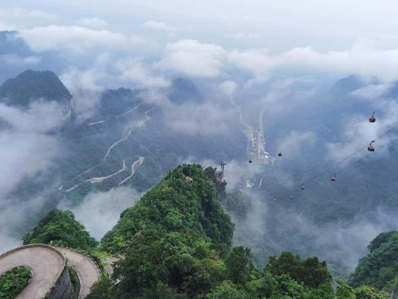 Zhangjiajie: National Forest Park 1-Day VIP Private Tour - VIP Private Tour in Zhangjiajie: what you’re really buying