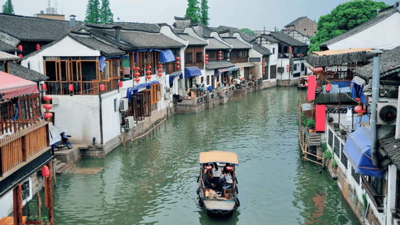 Zhujiajiao & Shanghai: Private Day Tour Water Town to Skyline - The Bund at walking speed: colonial buildings and Pudong views