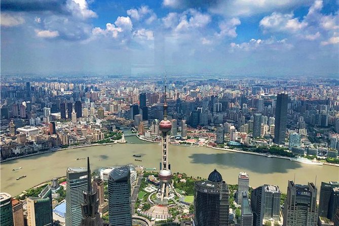 Zhujiajiao Water Town and Shanghai Highlights Private Trip - Hotel pickup, a smooth car ride, and why timing matters