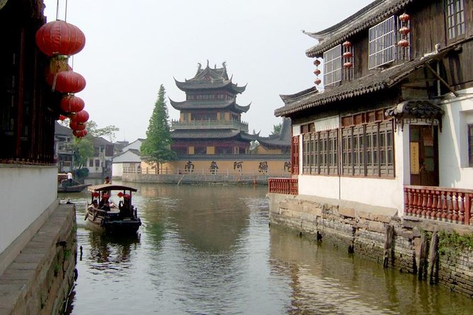 Zhujiajiao Water Village & Seven Treasure Town Day Tour from Shanghai - The real question: do you want both water towns?